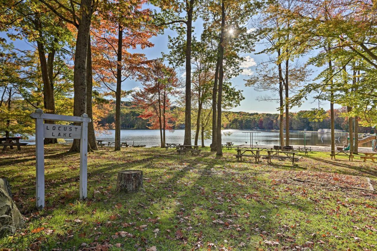 Bear Den Rustic Pocono Lake Home With Game Room! Ngoại thất bức ảnh