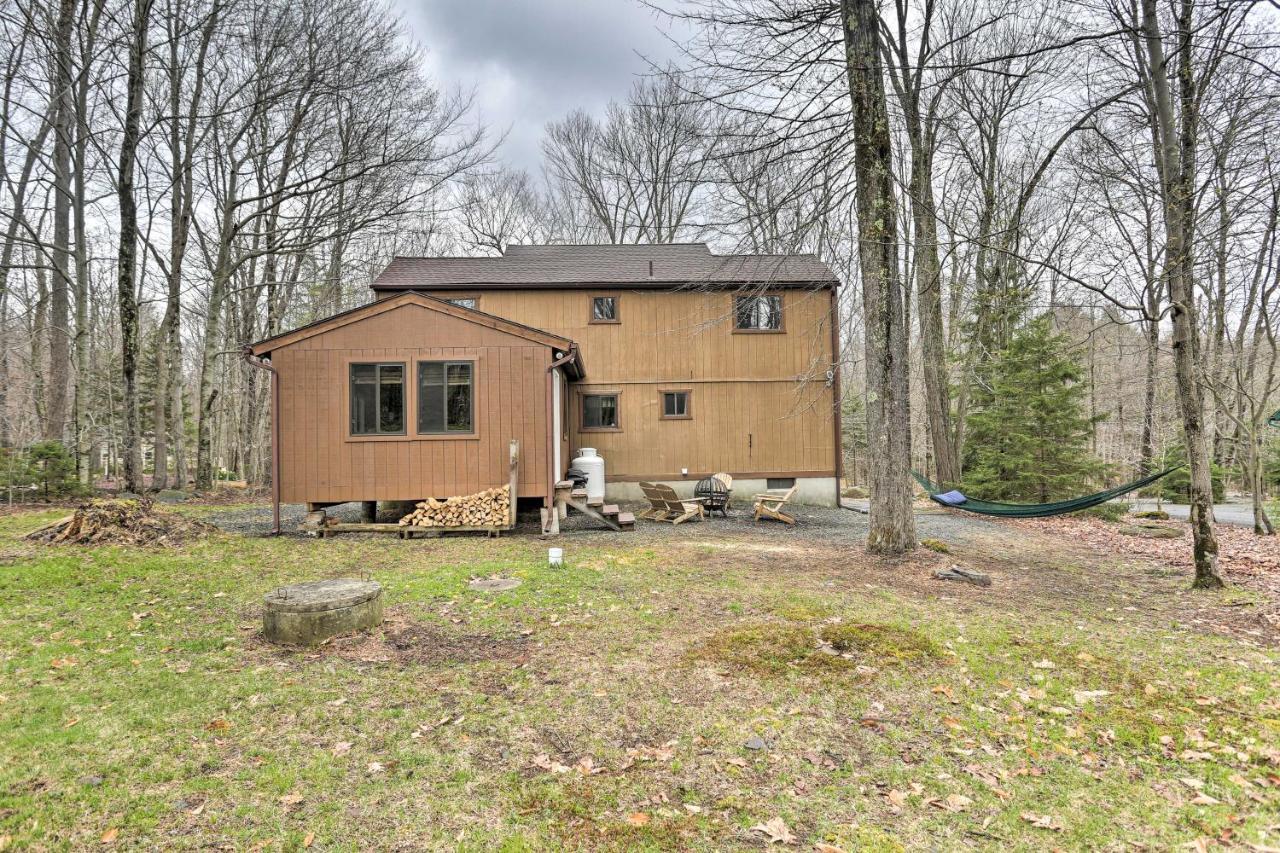 Bear Den Rustic Pocono Lake Home With Game Room! Ngoại thất bức ảnh